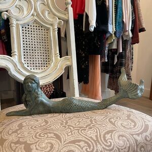Heavy Mermaid For Mantle Or Garden